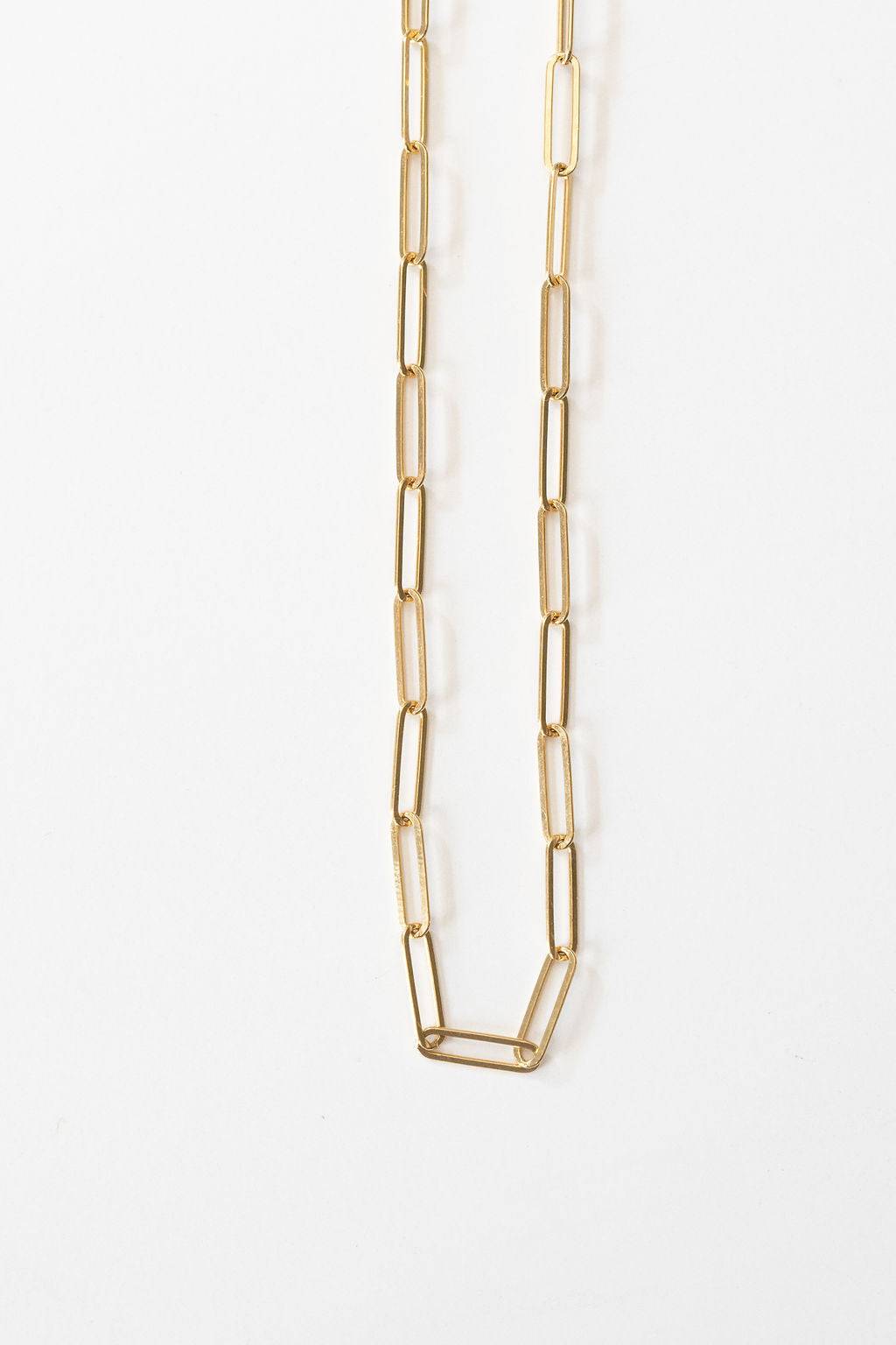 Paperclip Chain - Benedicta